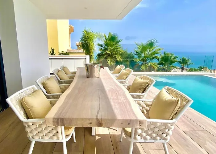 Merula Villa